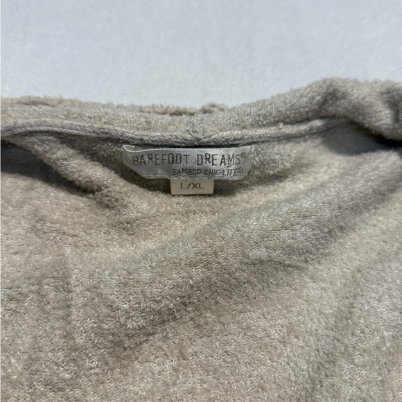 Barefoot Dreams Cozy Tan Open Cardigan - Picture 5 of 5